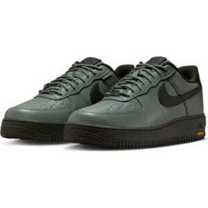 Nike Air Force 1 Low GORE-TEX Vibram Size 9.5